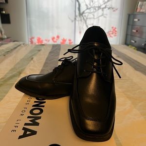 Black Sonoma kids shoes